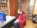 Михаил UA0LDW просматривает почту.JPG (238.37 КБ) 2088 просмотров Михаил UA0LDW просматривает почту.JPG